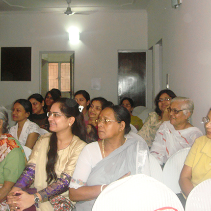 Organized a Workshop on Early Breast Cancer Detection for Resident Welfare Association, 2014